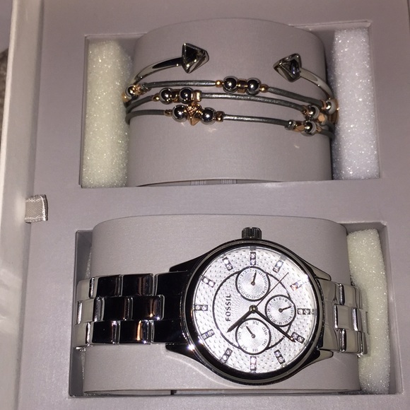 New Fossil silver watch bracelet boxed set $155 main image 4